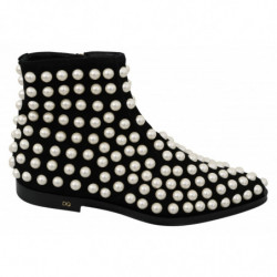 Scarpe stivali con borchie...