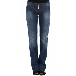 Jeans con taglio a stivale...