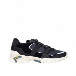 Scarpe da ginnastica...