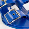 Sandali in pelle con fibbia con tacco blu - 36