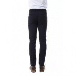 Jeans e pantaloni in lana grigia - W52