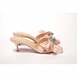 Scarpe basse borchiate con...