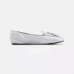Scarpa piatta in pelle...