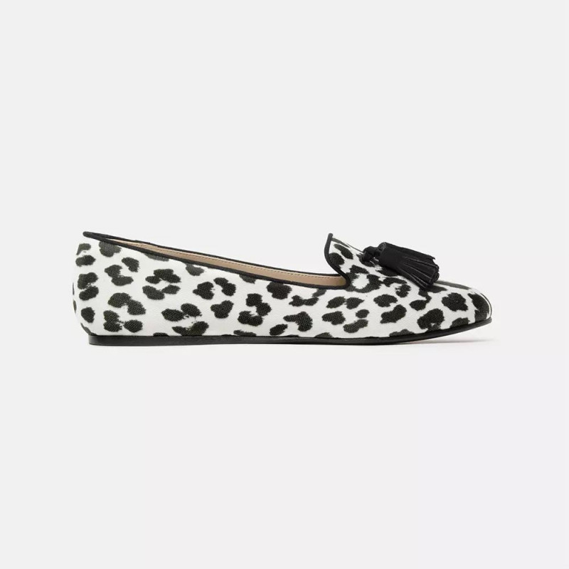 Scarpa bassa in seta bianca - EU37.5/US7.5