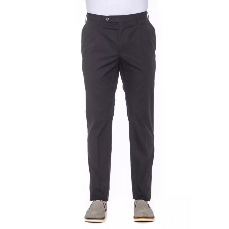 Jeans e pantaloni in cotone nero - W54