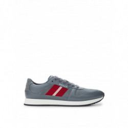 Scarpe da ginnastica...