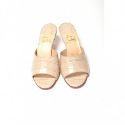 Scarpe in pelle di mulo con tacco gattino color torrone - EU35/US4.5