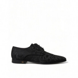 Scarpe eleganti derby...