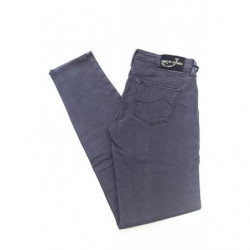 Jeans e pantaloni blu tipo...